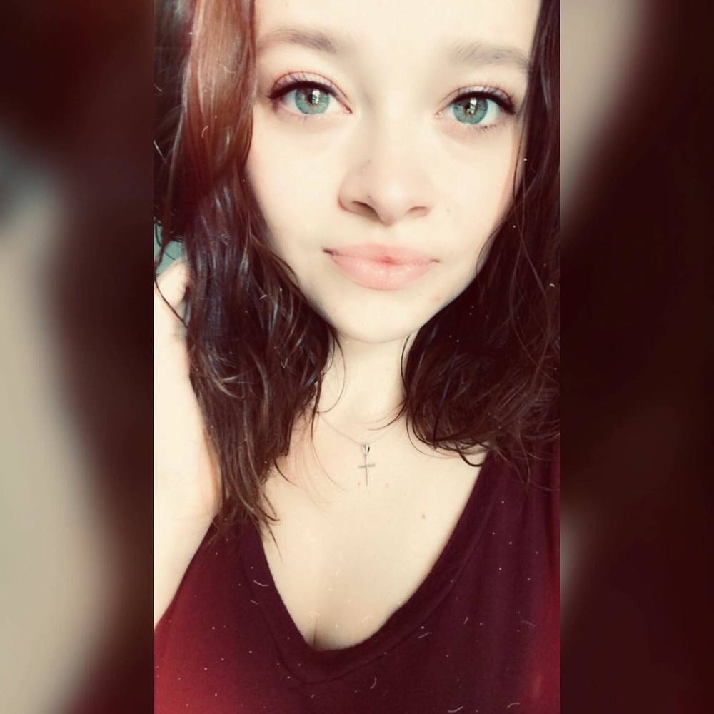 Meet your Posher, Chelsey